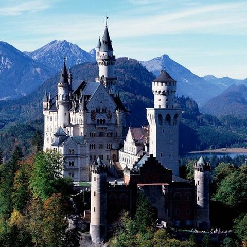 热门建造游戏排行揭秘:探索最佳建筑体验新高峰 热门建造游戏排行揭秘:探索最佳建筑体验新高峰