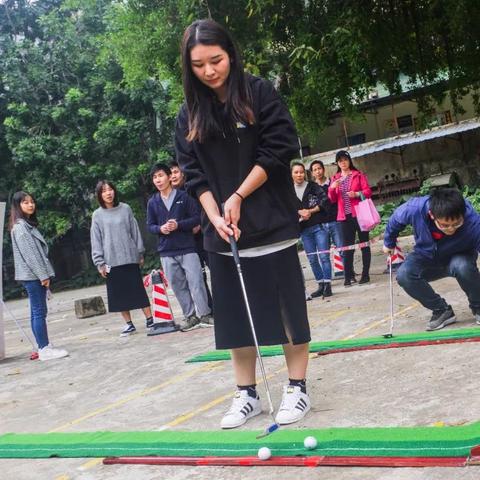 热门迷你高尔夫精选:揭秘十大巅峰之作 热门迷你高尔夫精选:揭秘十大巅峰之作