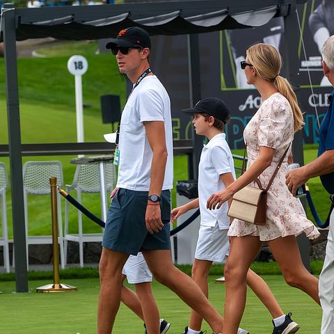 十大热门迷你高尔夫精选,揭秘必玩游戏排行新风向 十大热门迷你高尔夫精选,揭秘必玩游戏排行新风向