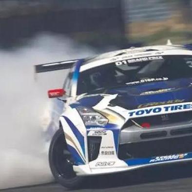 十大耐玩车辆战神盘点:揭秘热门游戏中的经典战车推荐 十大耐玩车辆战神盘点:揭秘热门游戏中的经典战车推荐