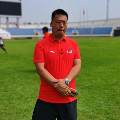 《勇者集结！销量破50万，闪电十一人荣耀征途开启》