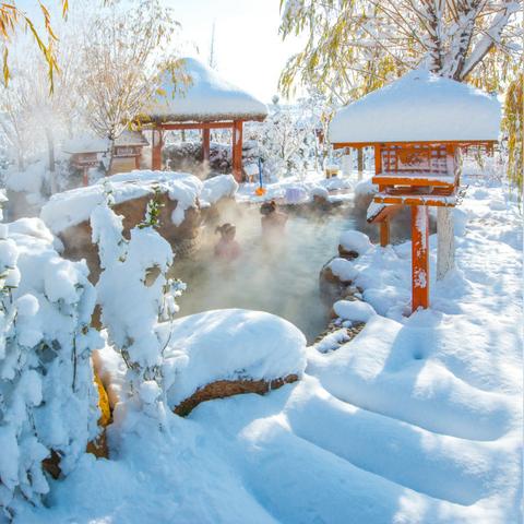 《无限暖暖》评测:粉黑交融,时尚穿搭新体验 《无限暖暖》评测:粉黑交融,时尚穿搭新体验