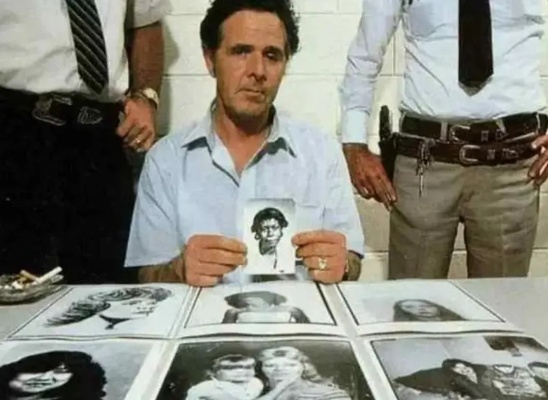 滚石城恶名昭彰,犯罪名人齐聚上演惊心动魄汇演 滚石城恶名昭彰,犯罪名人齐聚上演惊心动魄汇演