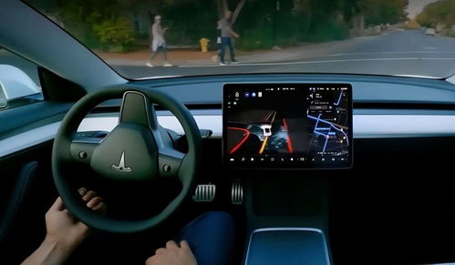 首批体验特斯拉FSD车主被罚6分,未识别临时红绿灯咋回事?