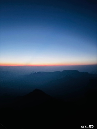 黎明将至,薄暮之美不及期待新晨 黎明将至,薄暮之美不及期待新晨