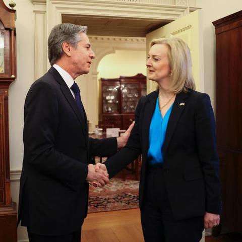 《阿特拉斯》评测:深度探索,4.8分揭示游戏新境界 《阿特拉斯》评测:深度探索,4.8分揭示游戏新境界