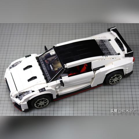 十大热门竞速战神:揭秘经典赛车游戏巅峰之作 十大热门竞速战神:揭秘经典赛车游戏巅峰之作