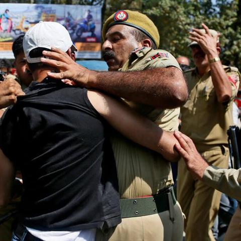 部落冲突速本攻略废止,深度解析新策略价值揭秘 部落冲突速本攻略废止,深度解析新策略价值揭秘