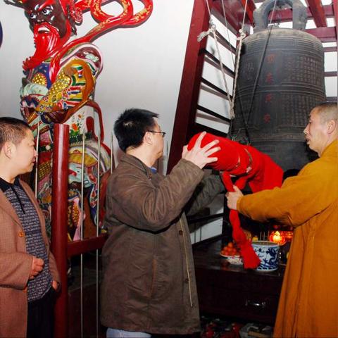 映月城与电子姬:深度评测揭示假日游戏新高度 映月城与电子姬:深度评测揭示假日游戏新高度