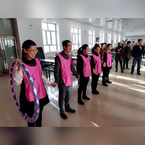 热门推荐:爆款团队游戏精选,下载量爆表,趣味无限! 热门推荐:爆款团队游戏精选,下载量爆表,趣味无限!