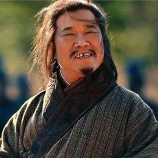 攻城利器深度解析：卧龙吟2器械全揭秘攻略