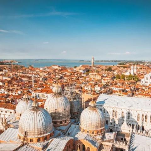 哥德游戏盘点：热门精选，畅玩新体验