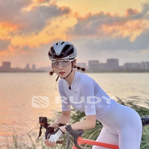 热门精选:骑行狂欢,畅玩骑车游戏大全新体验 热门精选:骑行狂欢,畅玩骑车游戏大全新体验