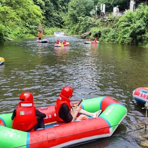 2024魔幻游戏精选:揭秘热门新游推荐攻略 2024魔幻游戏精选:揭秘热门新游推荐攻略