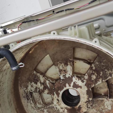 海尔3999元懒人洗衣机预售!真能告别手洗?游戏玩家来瞧瞧! 海尔3999元懒人洗衣机预售!真能告别手洗?游戏玩家来瞧瞧!