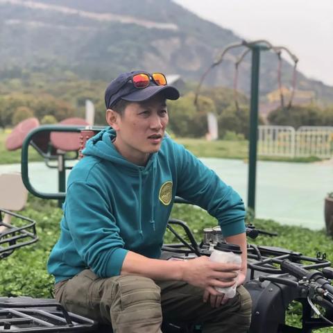 《绝地求生》跳伞速降技巧：揭秘最快落地攻略