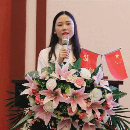 十大热门自创角色游戏盘点:揭秘创新魅力新风向 十大热门自创角色游戏盘点:揭秘创新魅力新风向