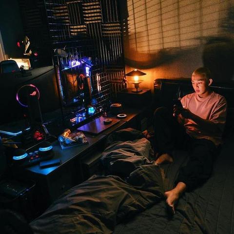 十大热门丧尸游戏盘点:揭秘趣味无穷的求生之旅 十大热门丧尸游戏盘点:揭秘趣味无穷的求生之旅