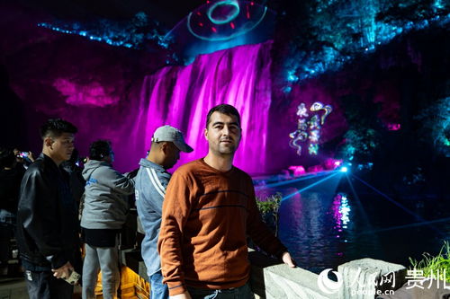 《咖啡因》4K全局光照演示:沉浸式光影盛宴 《咖啡因》4K全局光照演示:沉浸式光影盛宴