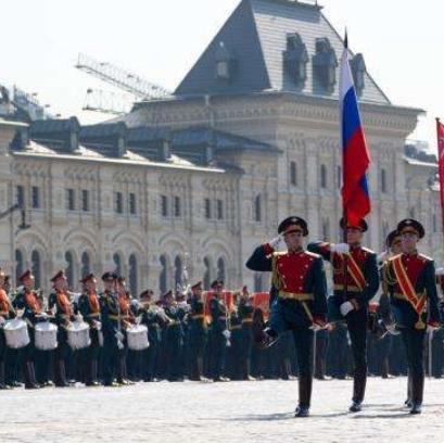 《英雄连2》俄区停售，揭秘西方抹黑苏联真相！