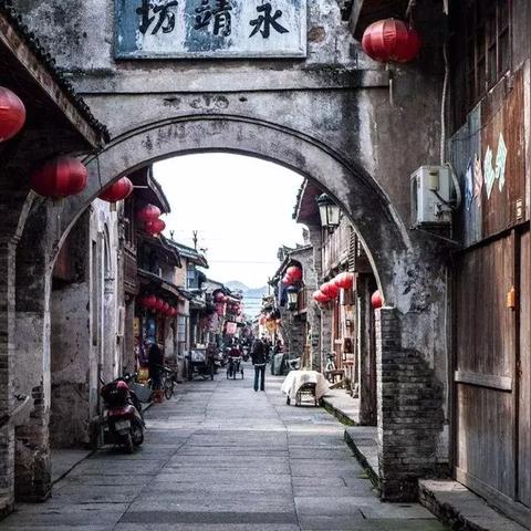 热辣盘点：最新武侠游戏盛宴，揭秘热门江湖秘境