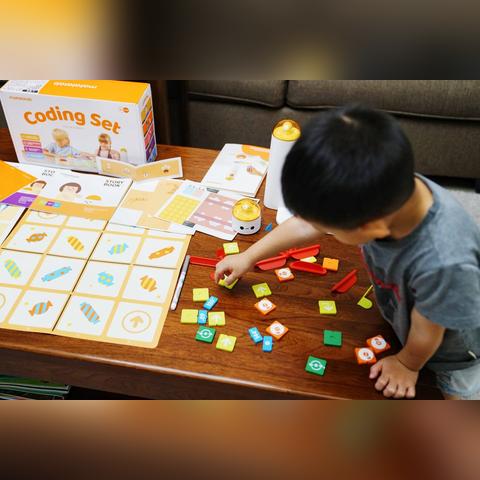 编程魅力盘点：揭秘十大耐玩编程游戏，探索无限创意之旅