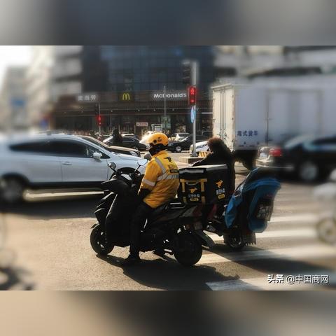 美团紧急辟谣:否认限制骑手选择 美团紧急辟谣:否认限制骑手选择