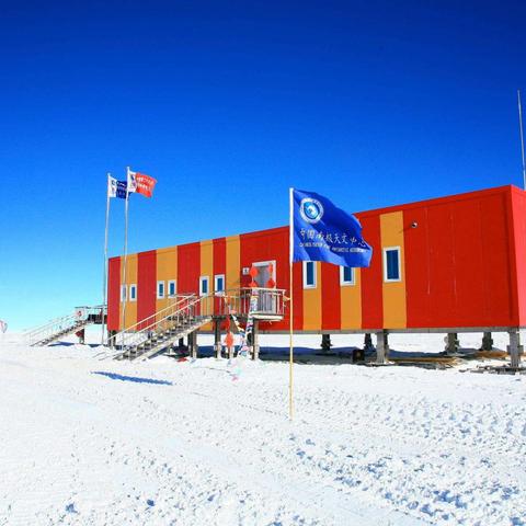 《突袭部队:极地风暴》复古FPS,重温经典战斗回忆 《突袭部队:极地风暴》复古FPS,重温经典战斗回忆