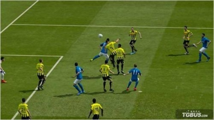 《FIFA15》守门员革新:年度最佳守门体验升级 《FIFA15》守门员革新:年度最佳守门体验升级