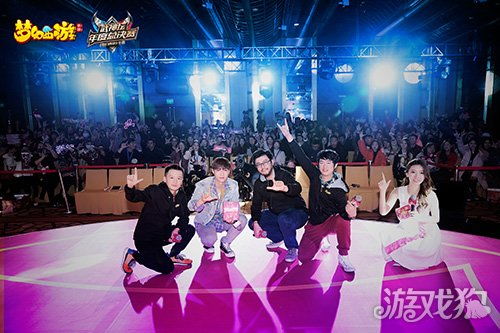 十大热门社交聚会游戏盘点：揭秘最佳互动玩法推荐