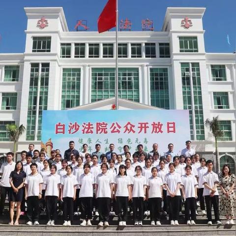 十大犯罪游戏盘点:揭秘经典之作,沉浸式犯罪体验推荐 十大犯罪游戏盘点:揭秘经典之作,沉浸式犯罪体验推荐