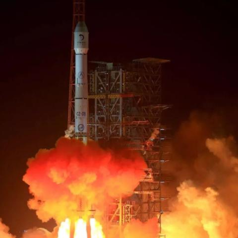 《真太空战略时代！拉格朗日玩家体验揭秘：赢麻了还是天塌了？》