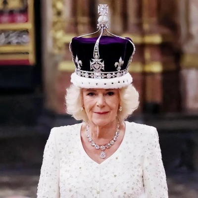 十年传奇落幕,卡米拉告别,新篇章启幕,古墓探秘新星闪耀 十年传奇落幕,卡米拉告别,新篇章启幕,古墓探秘新星闪耀