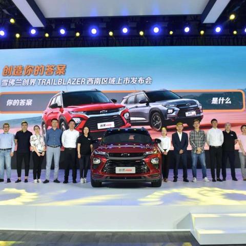 足球/美式足球游戏盘点：揭秘热门新锐之作，人气巅峰！