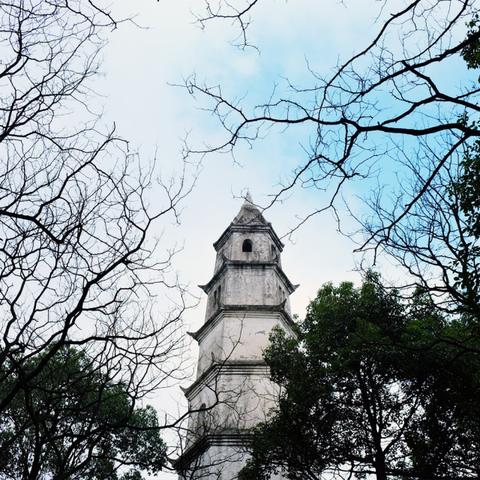 十大经典硬件游戏盘点：重温时光之巅的沉浸体验