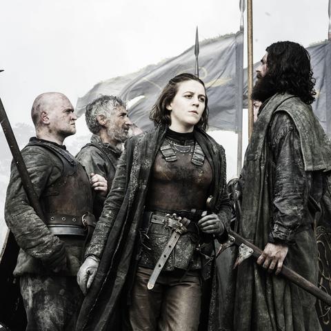 现代热门必玩，十大人气游戏盘点，解锁全新游戏体验