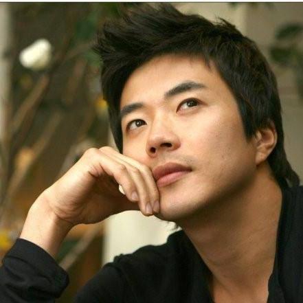 盘点催泪佳作：揭秘高人气感人游戏推荐