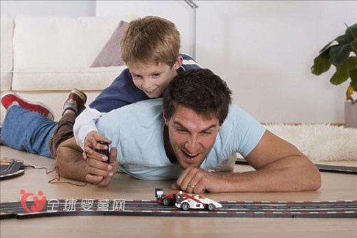 家长陪伴必备：盘点十大经典需陪同游戏精选