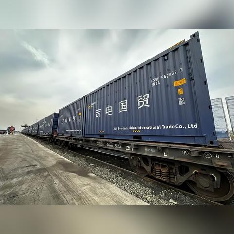 盘点热门滑行游戏，揭秘高人气玩法攻略