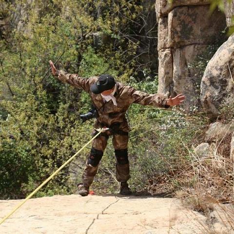 小小村长竞技场攻略：深度解析全新玩法技巧