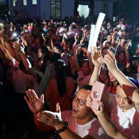 十大必玩节奏游戏盘点：揭秘热门音乐狂欢新体验