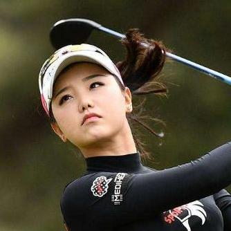 热门高尔夫游戏盘点：揭秘十大最受欢迎球类竞技佳作