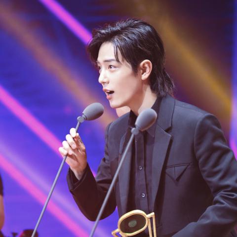 黑色游戏盘点：揭秘热门人气排行前十佳作