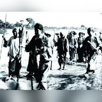 诸神皇冠诗人攻略：深度解析玩法与价值揭秘