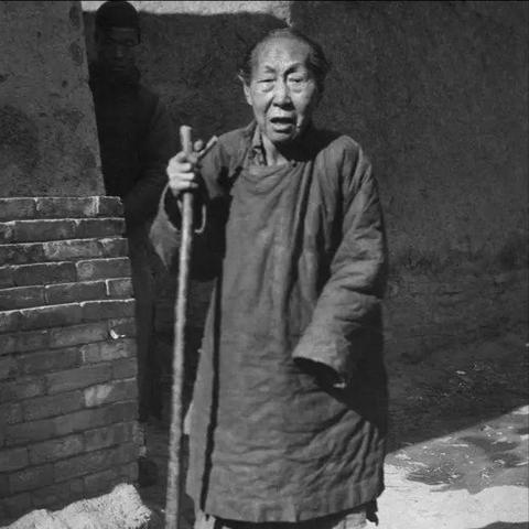 咏春大娘空降QQ飞车手游,漫展现场燃爆全场! 咏春大娘空降QQ飞车手游,漫展现场燃爆全场!